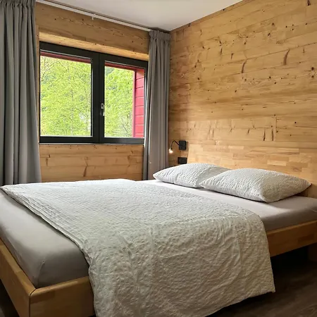 La Ferme de Rochesson, Jacuzzis privatif&Piscine commune Esterno foto