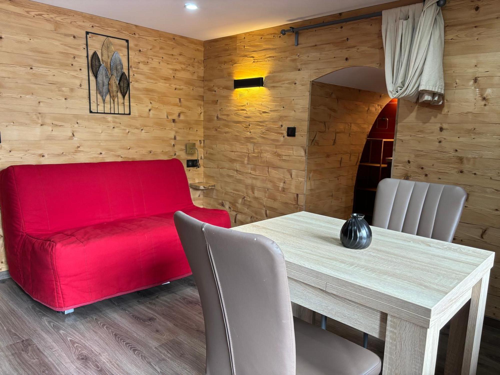 La Ferme De Rochesson, Jacuzzis & Piscine Commune Apartment *