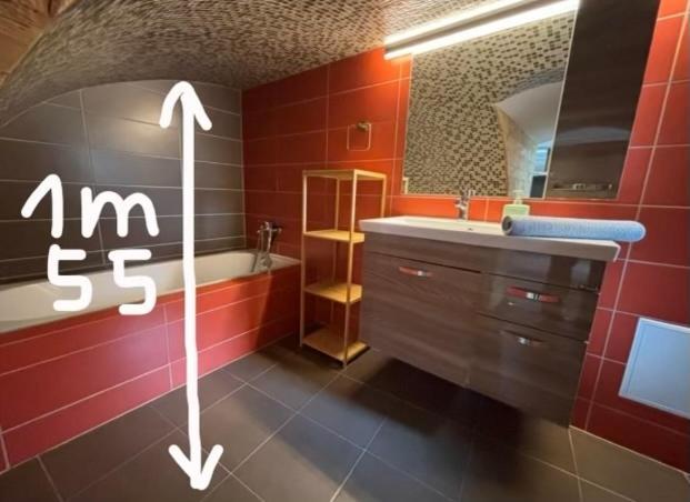 La Ferme De Rochesson, Jacuzzis & Piscine Commune Rochesson
